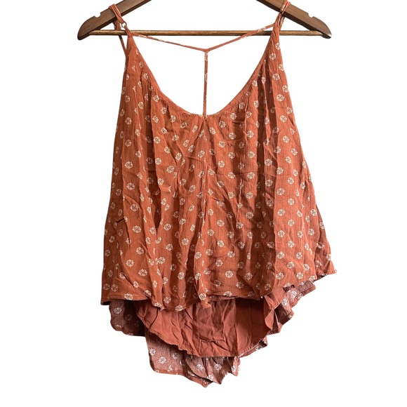 Daytrip Womens Tank Top Rust Floral Print V Neck Sleeveless Casual Blouse - Picture 5 of 5